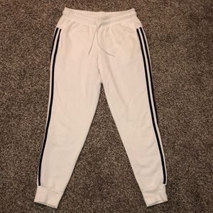 White Adidas Joggers/Sweatpants